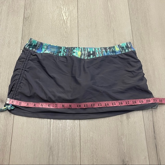 NWOT FREE COUNTRY Gray Brief Lined Swim Skirt Bottoms Size XL (16) - Picture 4 of 10
